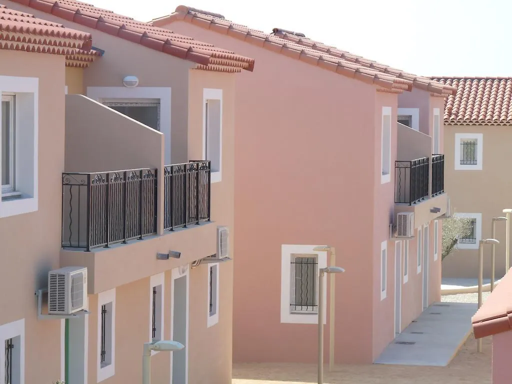 Residence Et Appart'Hotel La Provence Saint-Mitre-les-Remparts Aparthotel