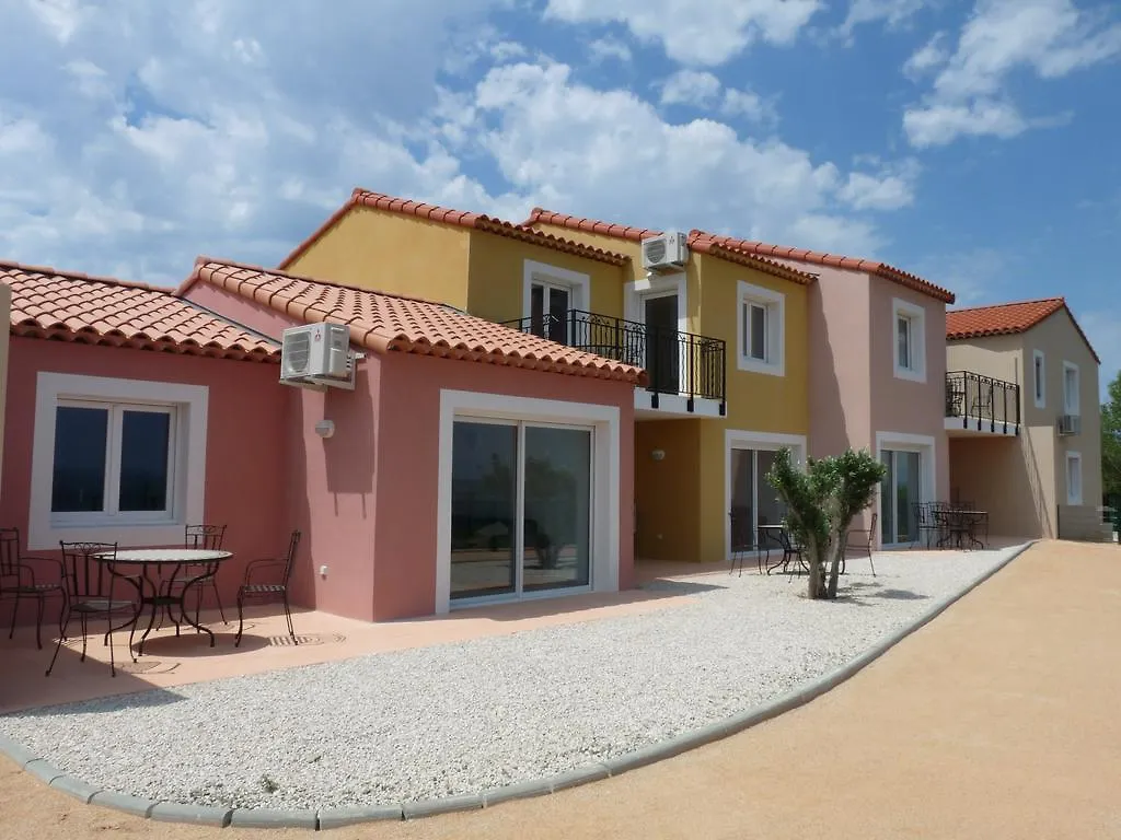 Residence Et Appart'Hotel La Provence Saint-Mitre-les-Remparts