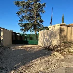 Hébergement de vacances Jolie Maison Individuelle 45m2, Saint-Mitre-les-Remparts